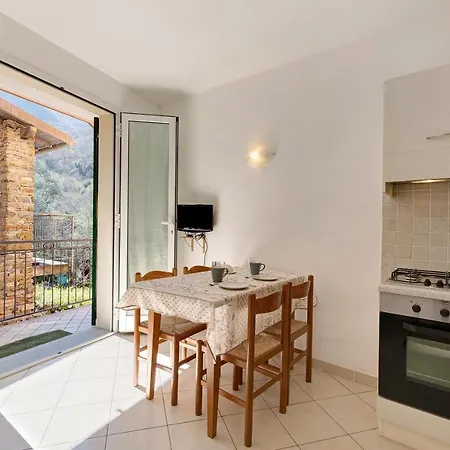 Ramma La Taggiasca Apartment Stellanello